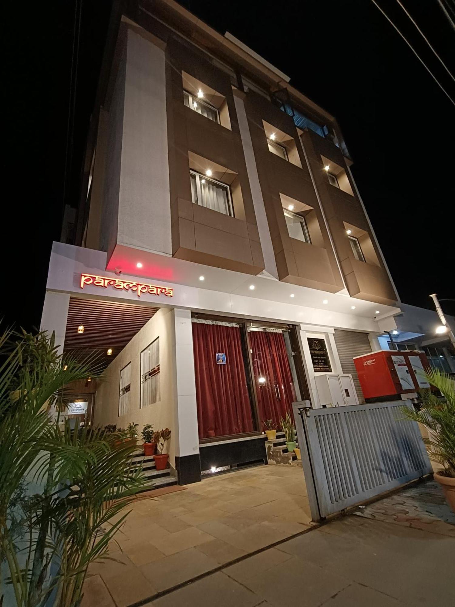 Parampara Hotels And Resorts Ουνταϊπούρ Εξωτερικό φωτογραφία